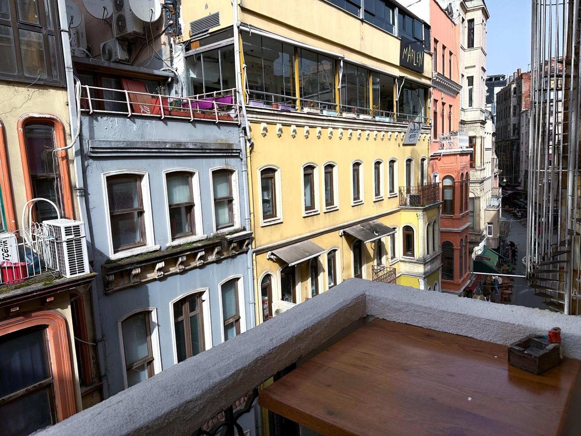 Tanya Apartment Istanbul Exterior photo